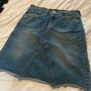 Vintage Levi’s Denim Knee Length Skirt